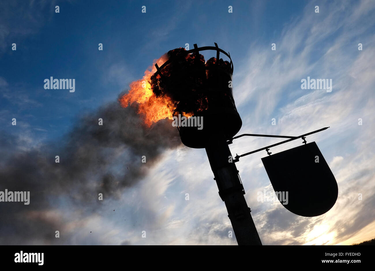 Faro commemorativo acceso sul fuoco, melton constable, North Norfolk, Inghilterra Foto Stock
