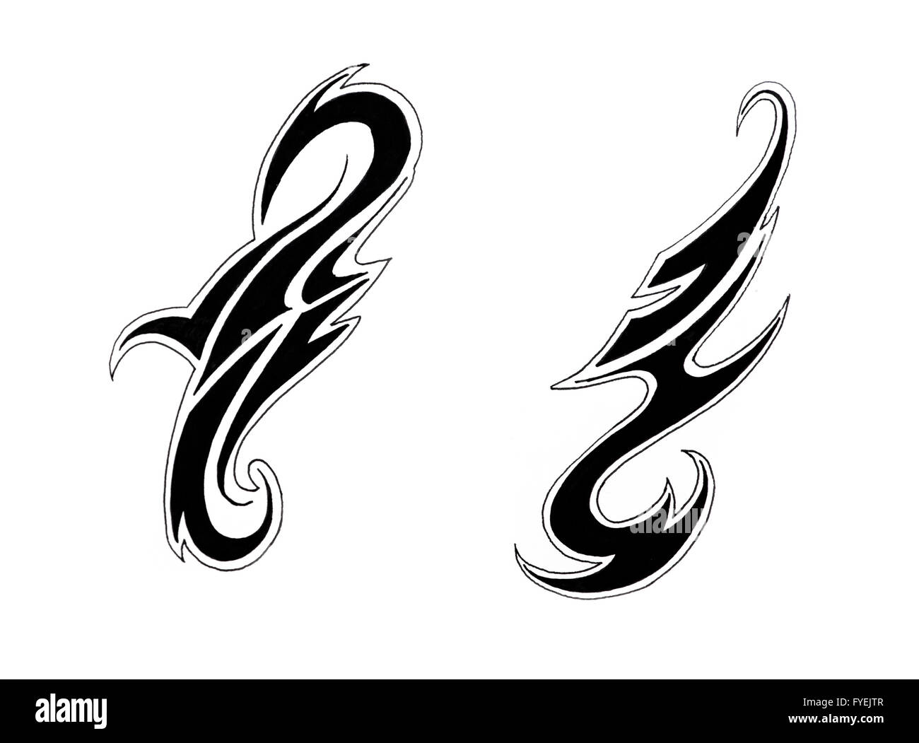 Arte del tatuaggio, schizzo di un tribale nero Foto Stock