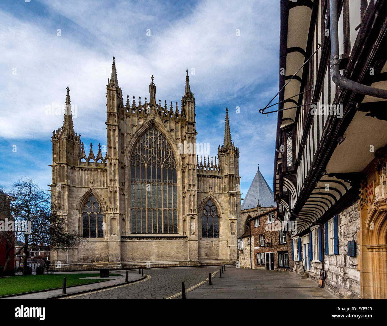 York Minster il recentemente restaurato finestra orientale, York, UK. Foto Stock