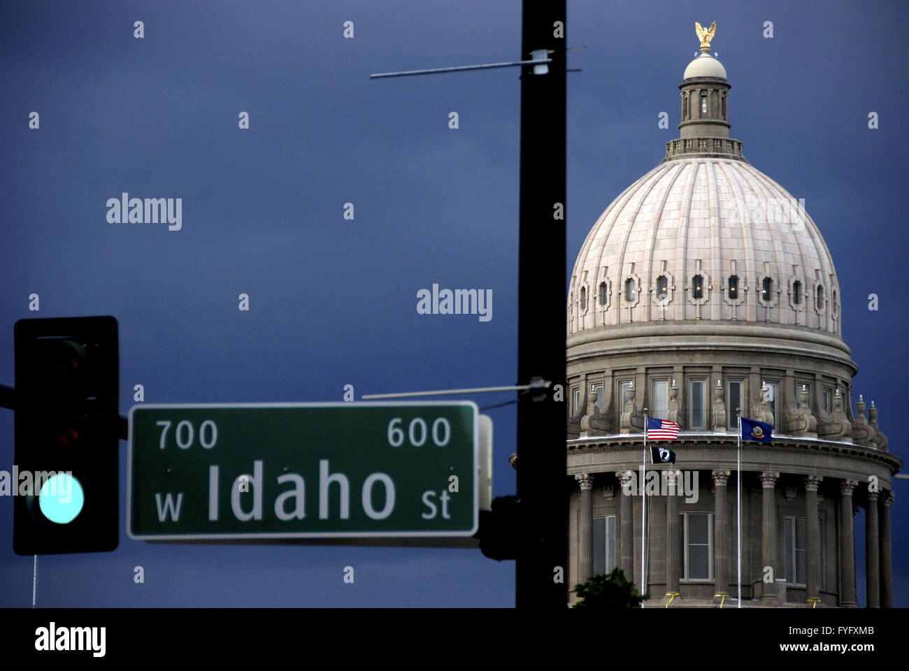 Strada segno & State Capitol, Boise, ID Foto Stock