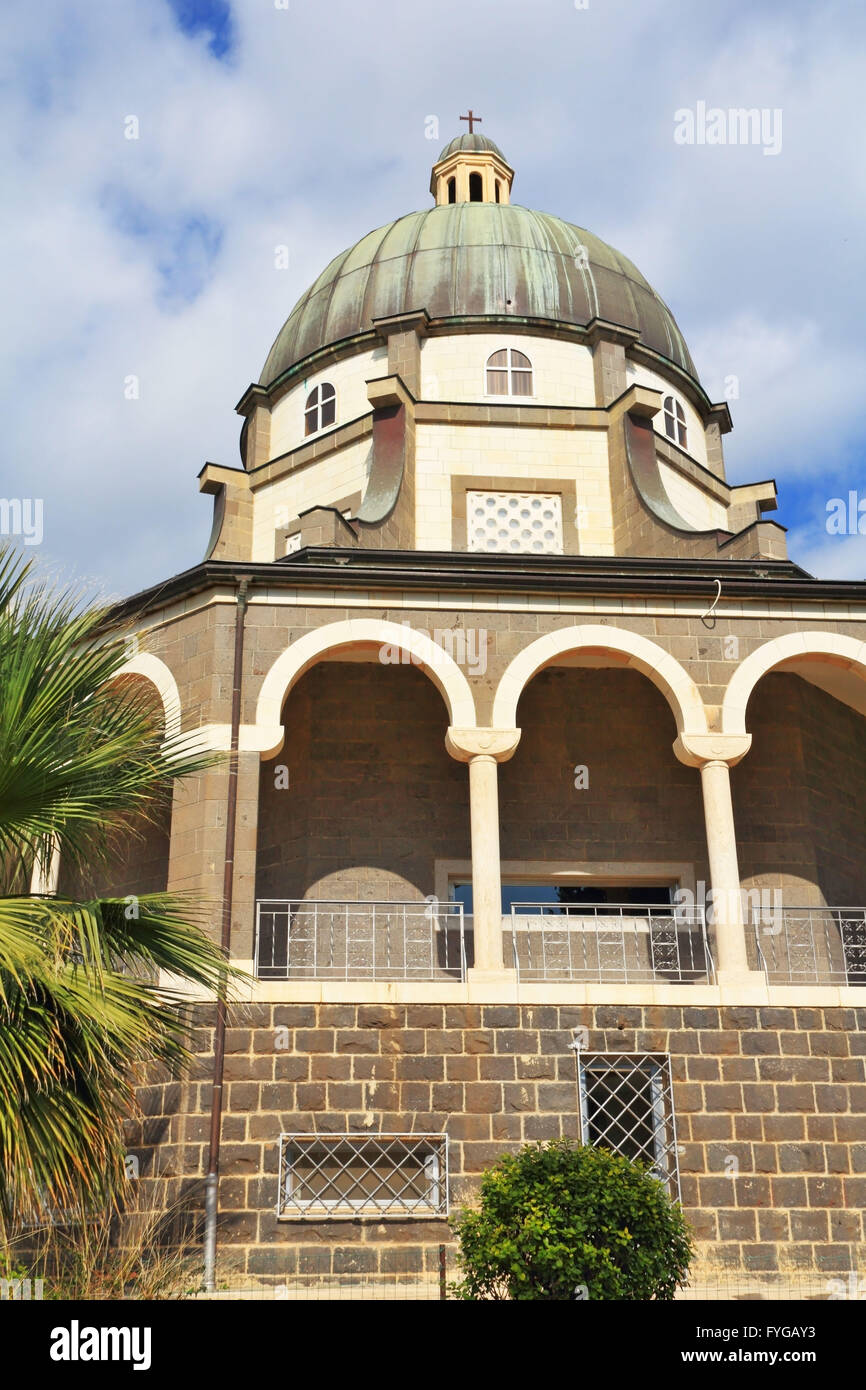 Basilica e colonnato, illuminata dal sole, Israele Foto Stock