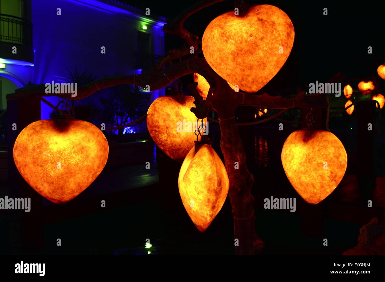 Albero della vita con cuori immagini e fotografie stock ad alta