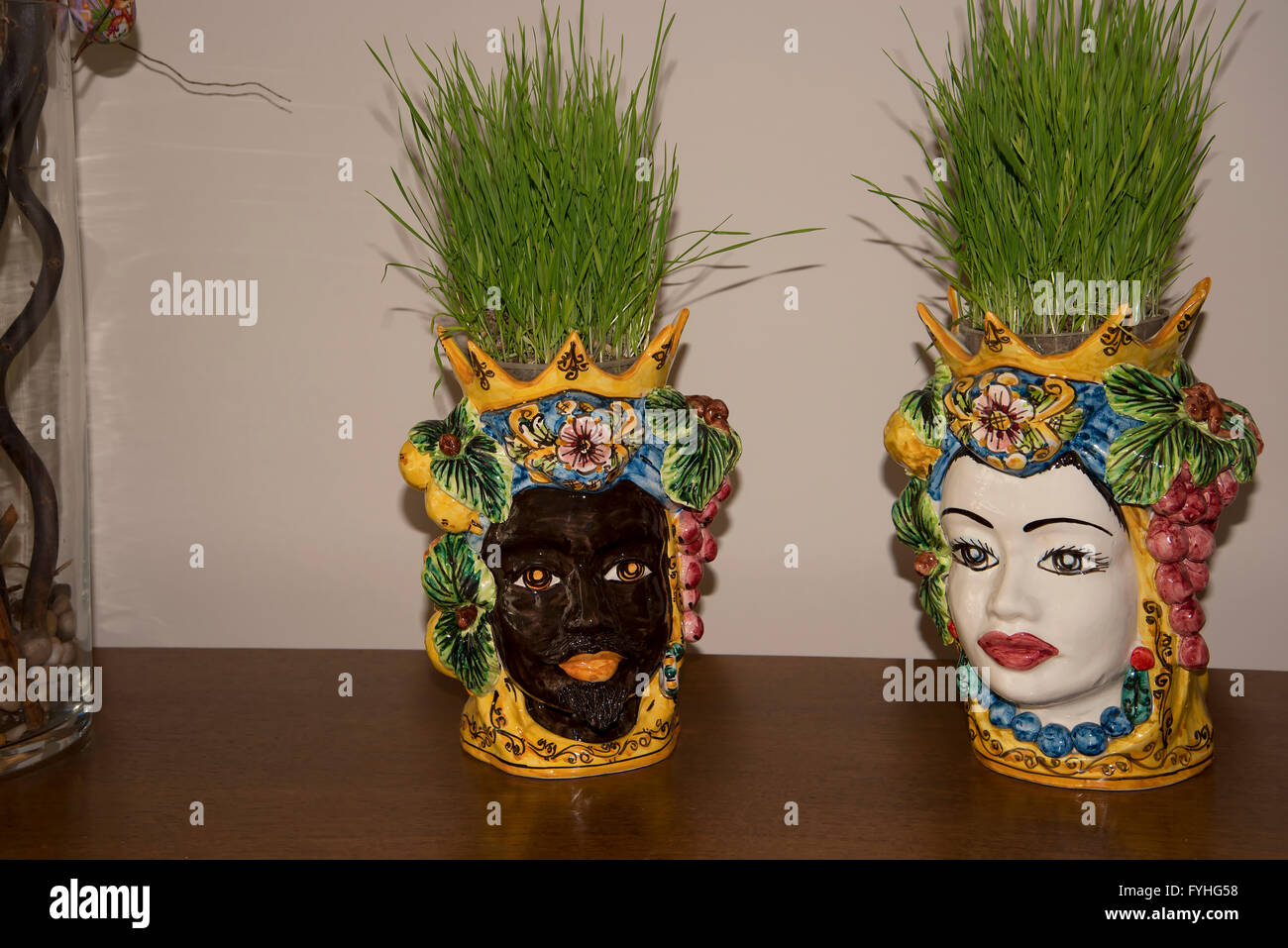 Ceramica siciliana capi in Sorrento Italia Meridionale Foto Stock