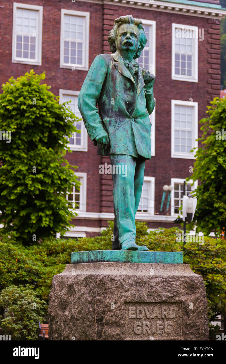 Statua del compositore Edvard Grieg - Bergen in Norvegia Foto Stock