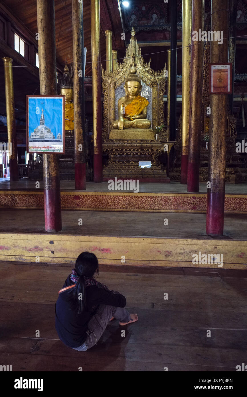 Nga Phe Kyaung monastero sul Lago Inle, Myanmar Foto Stock