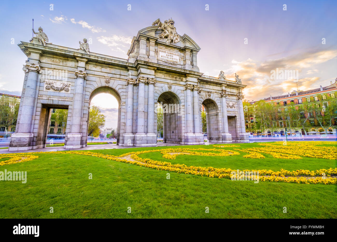 Il Alacala porta (Puerta de Alcala) è una delle antiche porte della città di Madrid, Spagna. Era l'ingresso di persone co Foto Stock