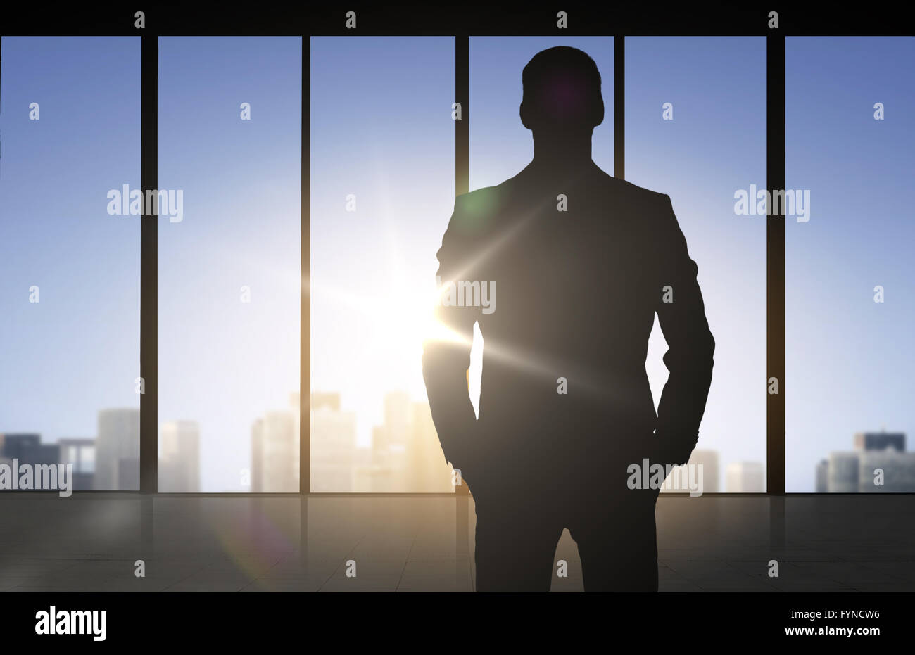 Silhouette di business man su sfondo di office Foto Stock