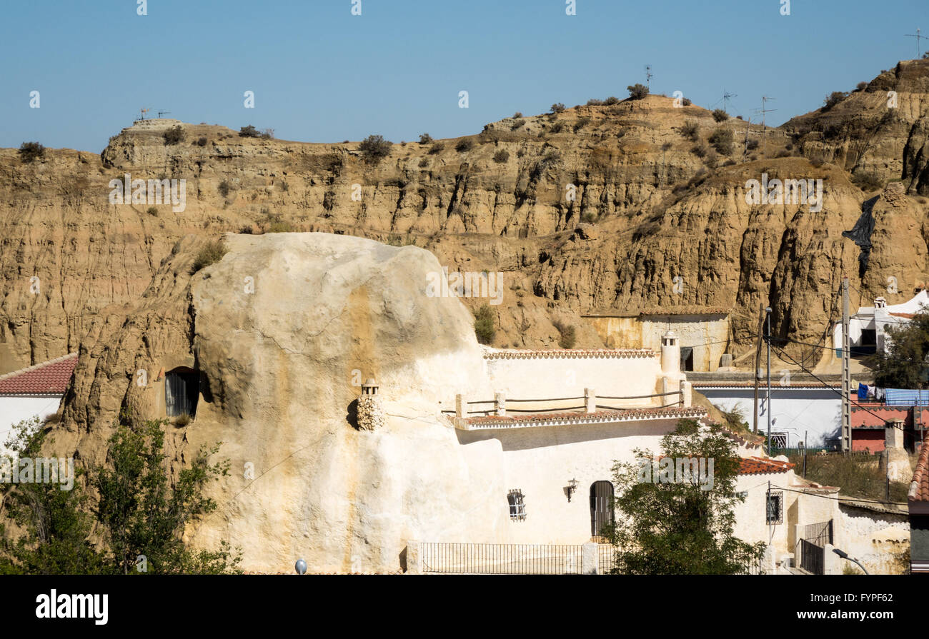 Singolare grotta-case in Purullena vicino a Guadix, Spagna Foto Stock