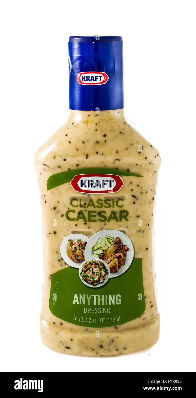 Winneconne WI - 30 Gennaio 2015: Bottiglia di Kraft Classic Caesar salad dressing. Kraft è stata fondata nel 1903 e si trova a né Foto Stock