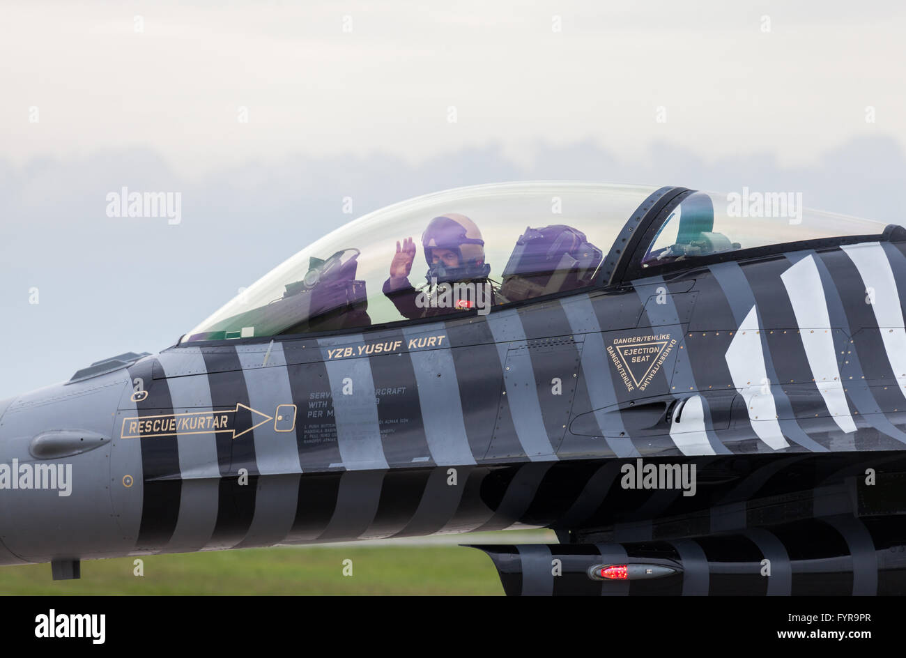 Bagno turco F-16 Air Force soloturk ' ' su ILA ( Internationale Luft- und Raumfahrtausstellung) di Berlino Foto Stock