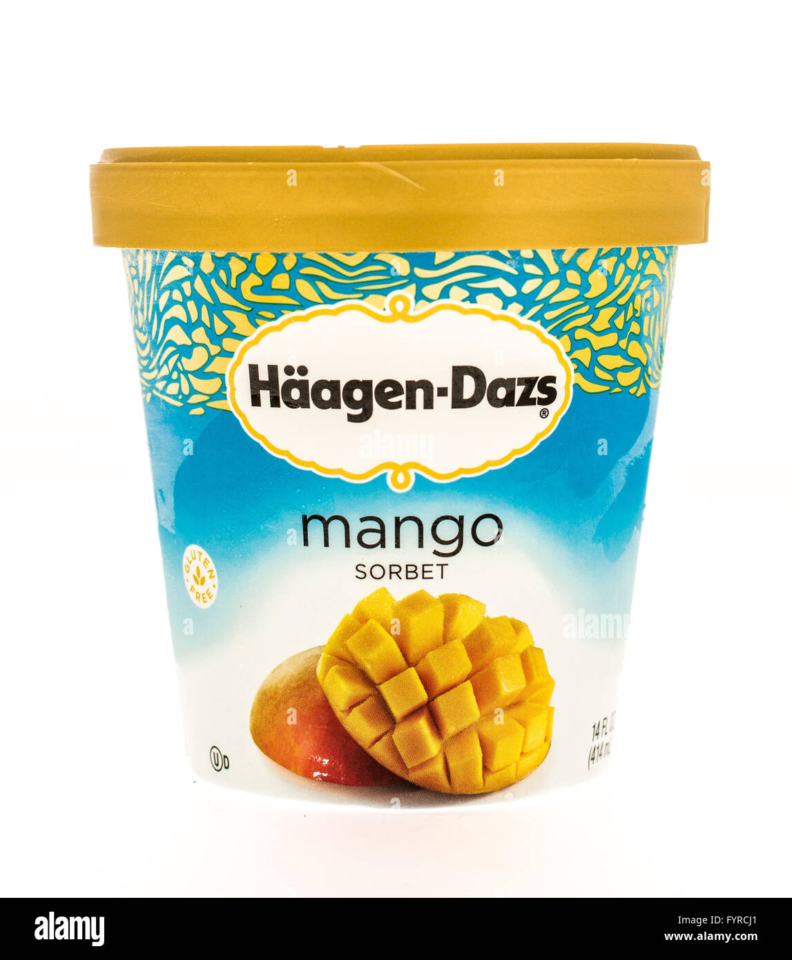 Winneconni, WI - 29 Giugno 2015: contenitore di Haagen-Dazs gelato di mango sapore sorbetto. Foto Stock