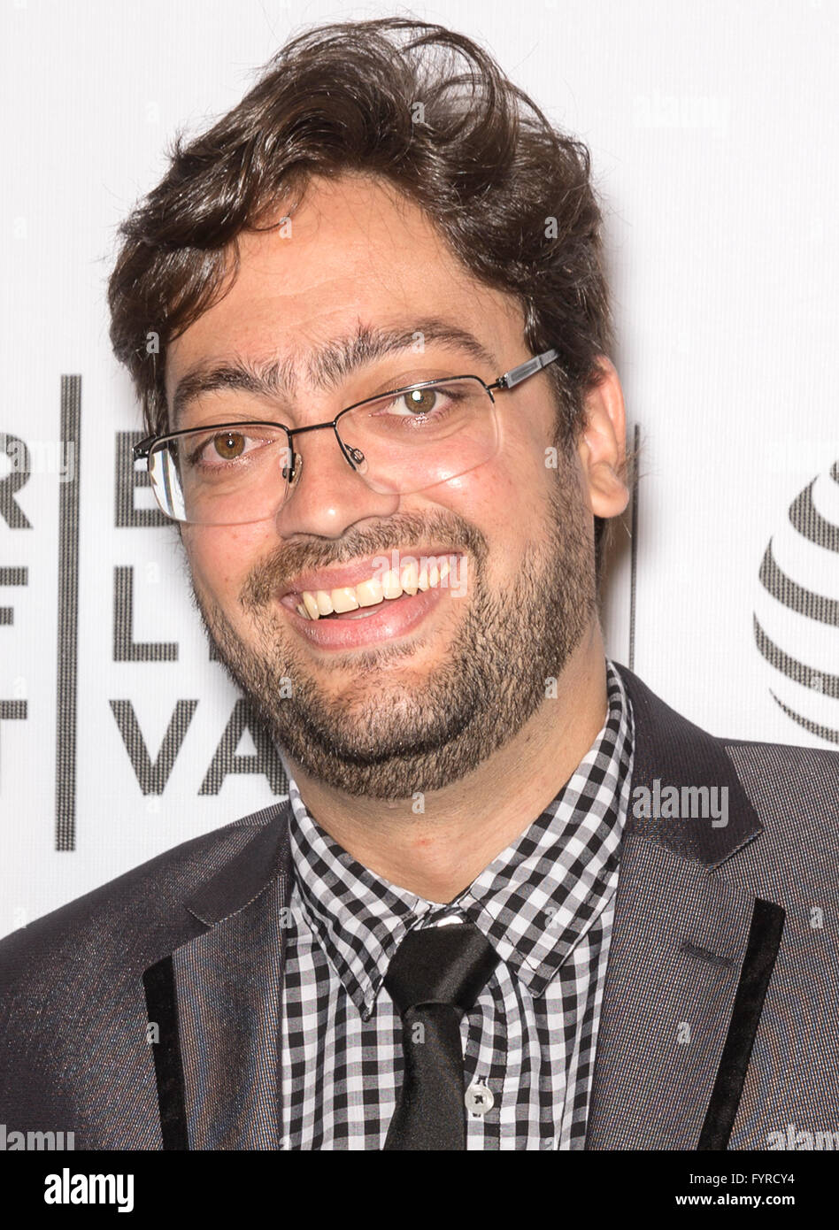 La città di New York, Stati Uniti d'America - 23 Aprile 2016: Fernando Caruso assiste - Pele: nascita di una Leggenda - Premiere Foto Stock