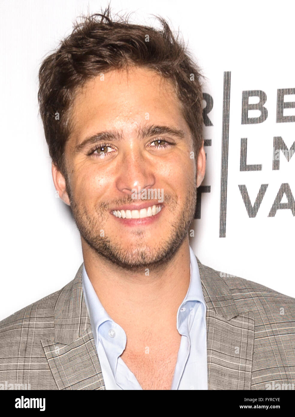 La città di New York, Stati Uniti d'America - 23 Aprile 2016: Diego Boneta assiste - Pele: nascita di una Leggenda - Premiere Foto Stock