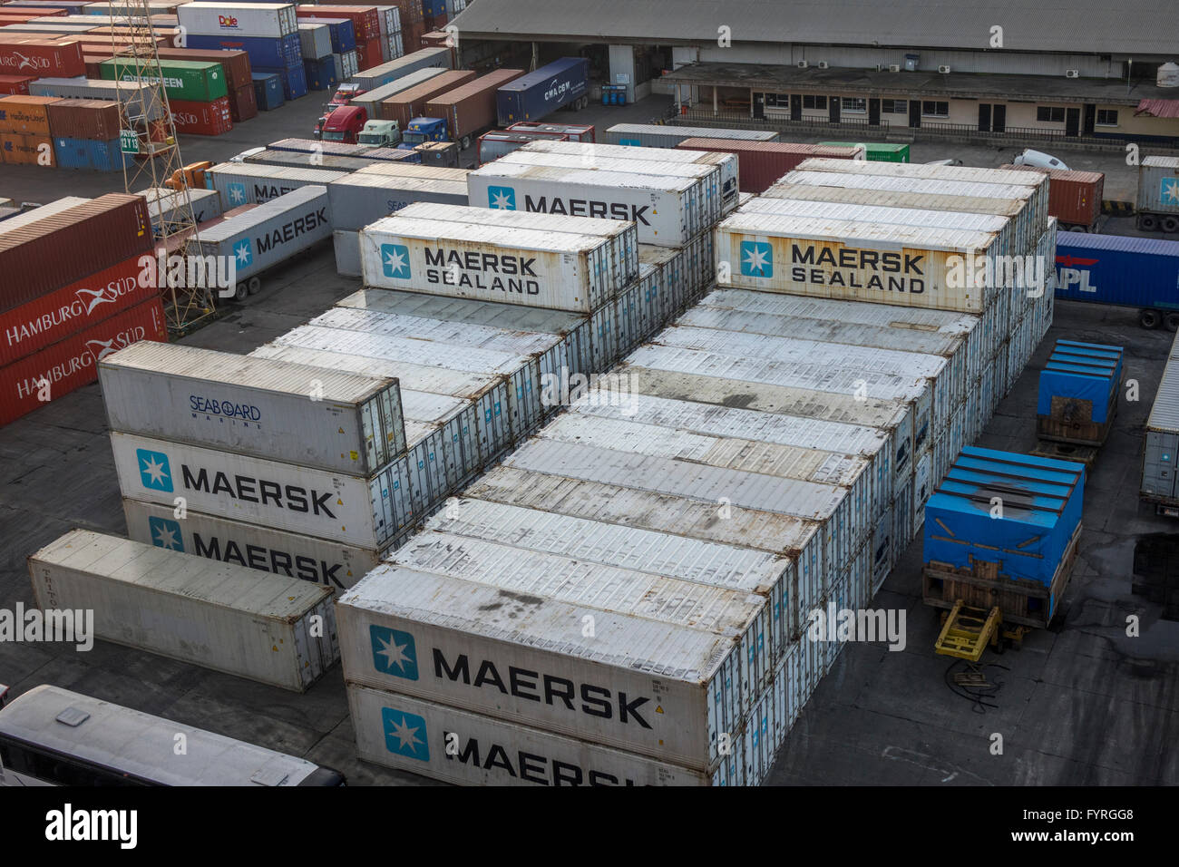 Santo Tomas de Castillia contenitore porta il Guatemala è il porto più trafficato in America centrale che impiega oltre 2.100 persone Foto Stock