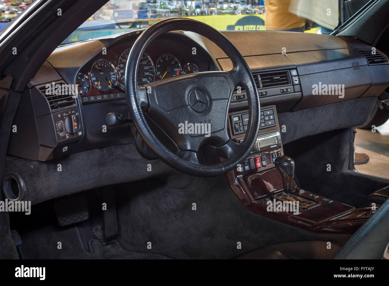 Cabina del grand tourer vettura Mercedes-Benz 600 SL (R129), 1993. Foto Stock