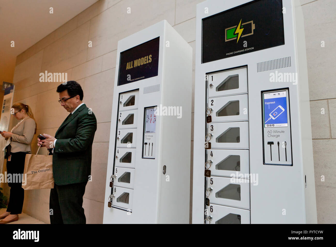 Telefono mobile della stazione di ricarica - USA Foto Stock
