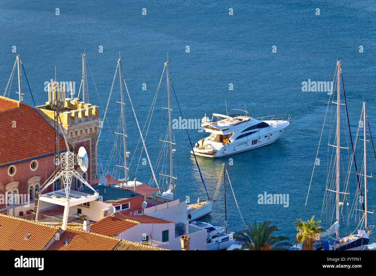 Città di Vis yachting destinazione Foto Stock