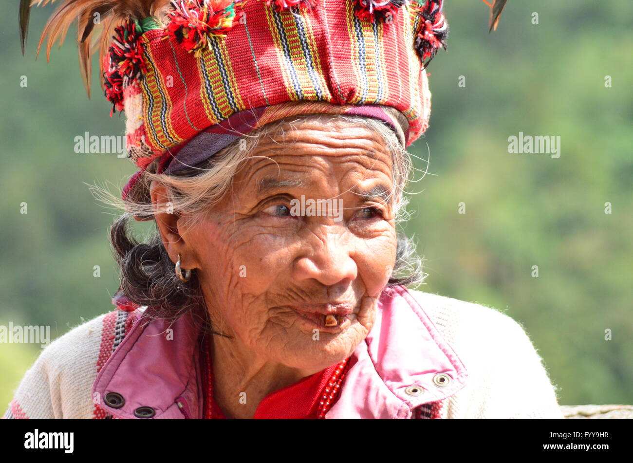 Ritratto di un anziano Ifugao donna in Banaue, Filippine Foto Stock