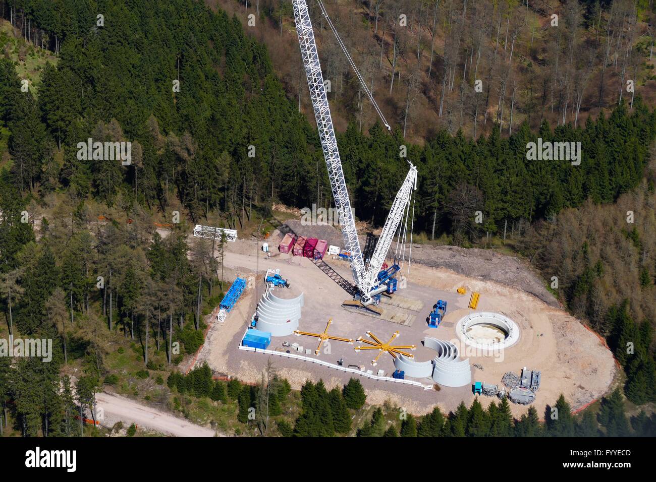 Vista aerea della turbina eolica sito in costruzione. Foto Stock