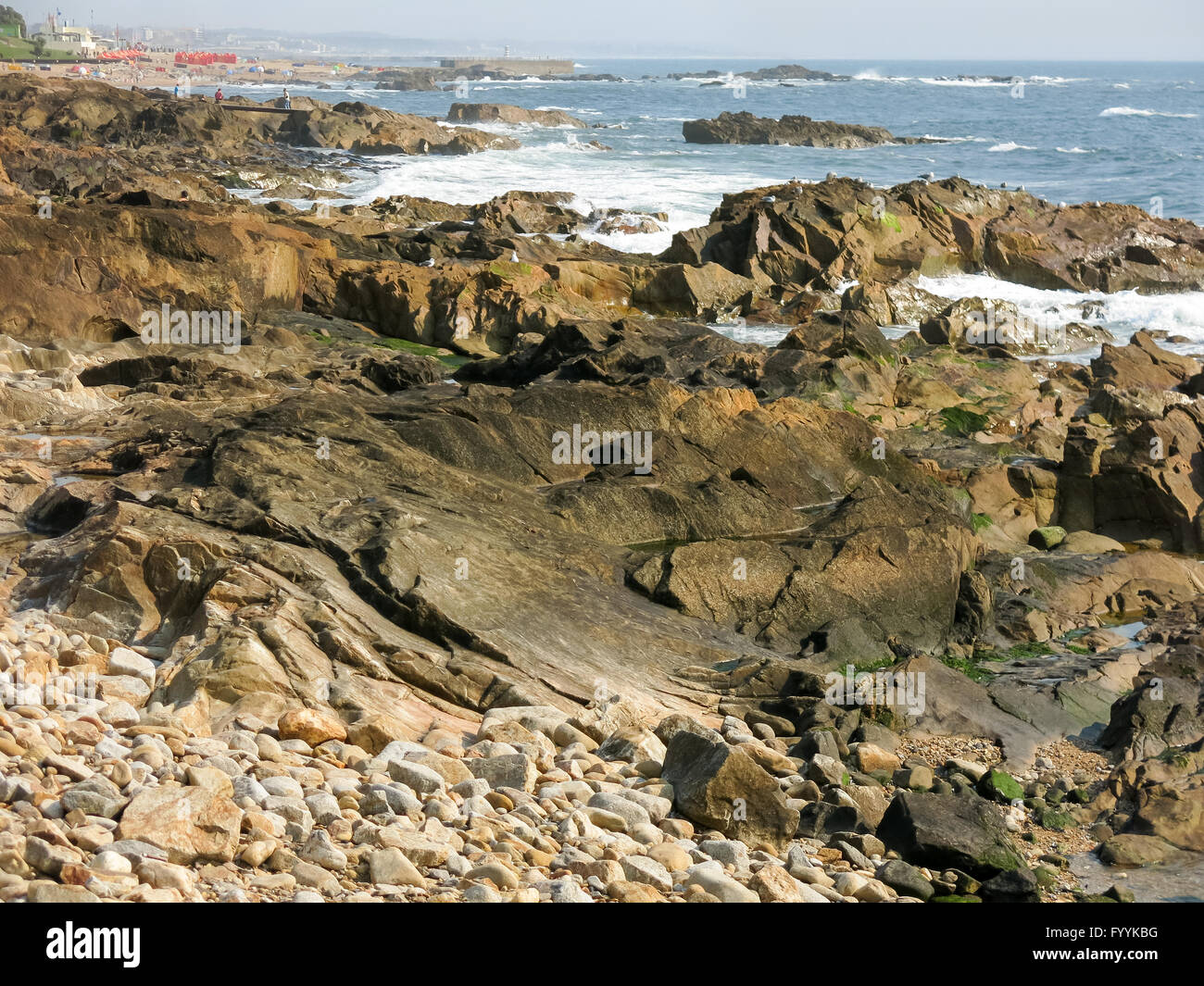 Oceano atlantico costa di Foz do Douro vicino a Porto in Portogallo Foto Stock