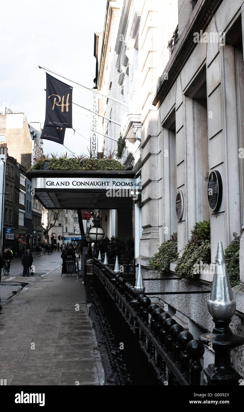 Il Grand Connaught camere framassoni' Hall di Londra è la sede della Gran Loggia Unita d Inghilterra e il Supremo gran capitolo dell Arco Reale muratori di Inghilterra REGNO UNITO Foto Stock