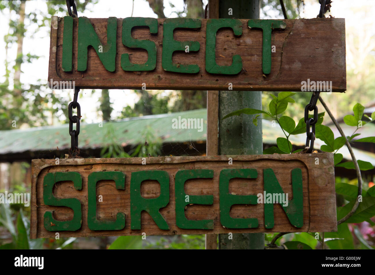 Segno a Selva Verde Lodge at Sarapiqui in Costa Rica. Il lodge con eco-credenziali è situato nella foresta pluviale. Foto Stock