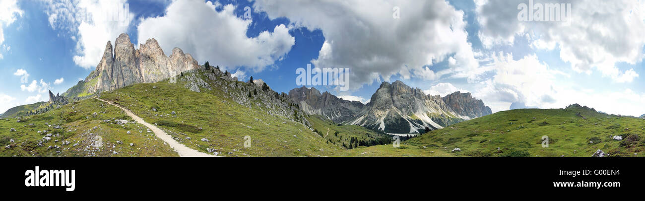 Puez-Geisler Natura Park, Italia Foto Stock