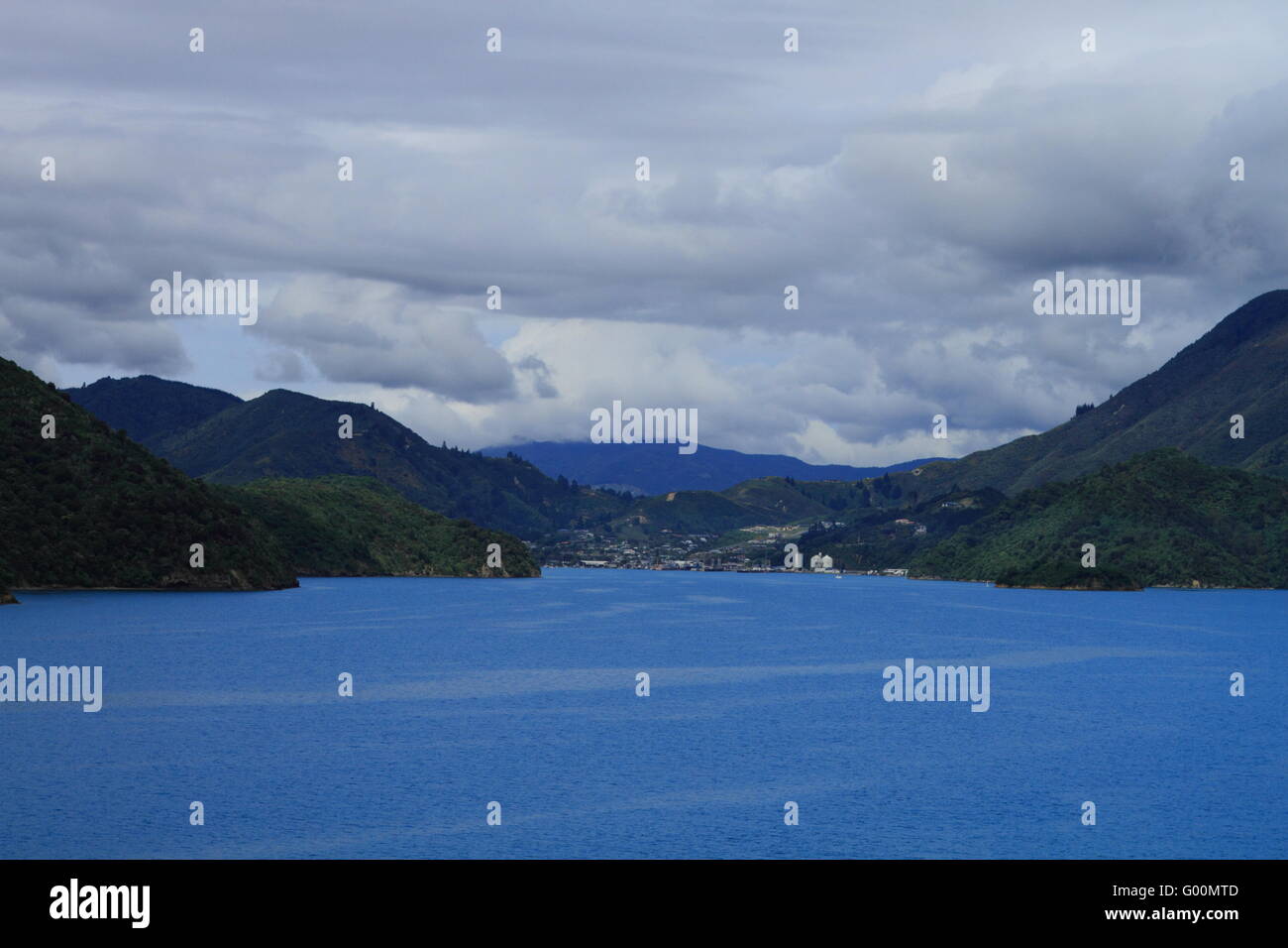 Bellissime coste del Marlborough Sounds Foto Stock