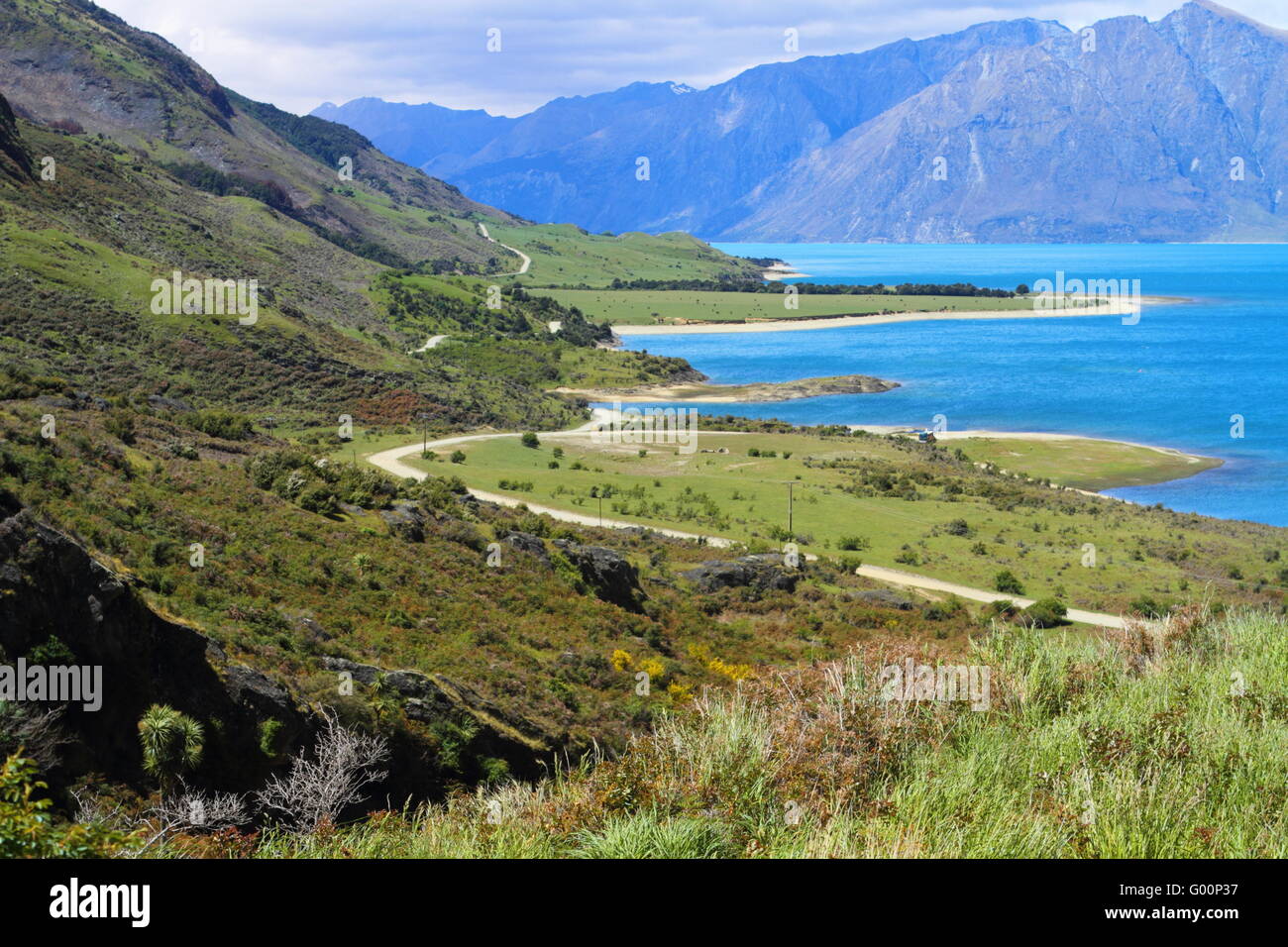 Il bel lago Wanaka nella regione di Otago Foto Stock