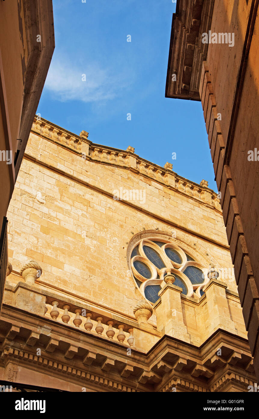 Minorca isole Baleari, Spagna: Vista della Basilica Cattedrale di Ciutadella, la chiesa di Santa Maria costruita sul sito di una vecchia moschea Foto Stock