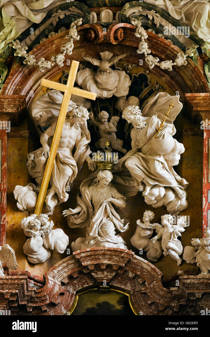La figura della Santa Trinità nel Dom di Graz, Stiria, Austria, Europa Foto Stock