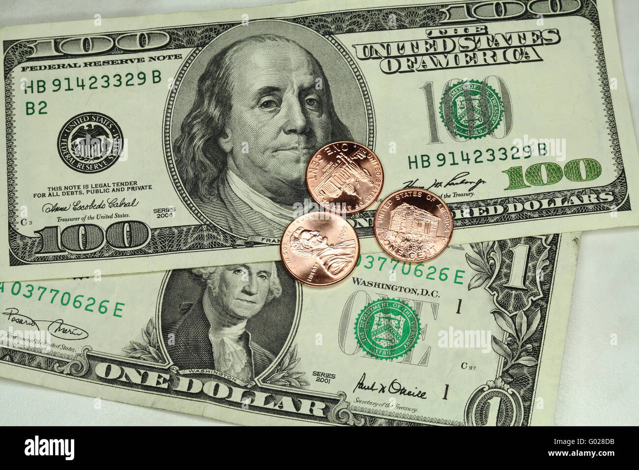 Математика евро. Верное написание долларов и центов на рекламе. Доллар купюры и монеты. Задача доллары и центы. Задача доллары и центы.