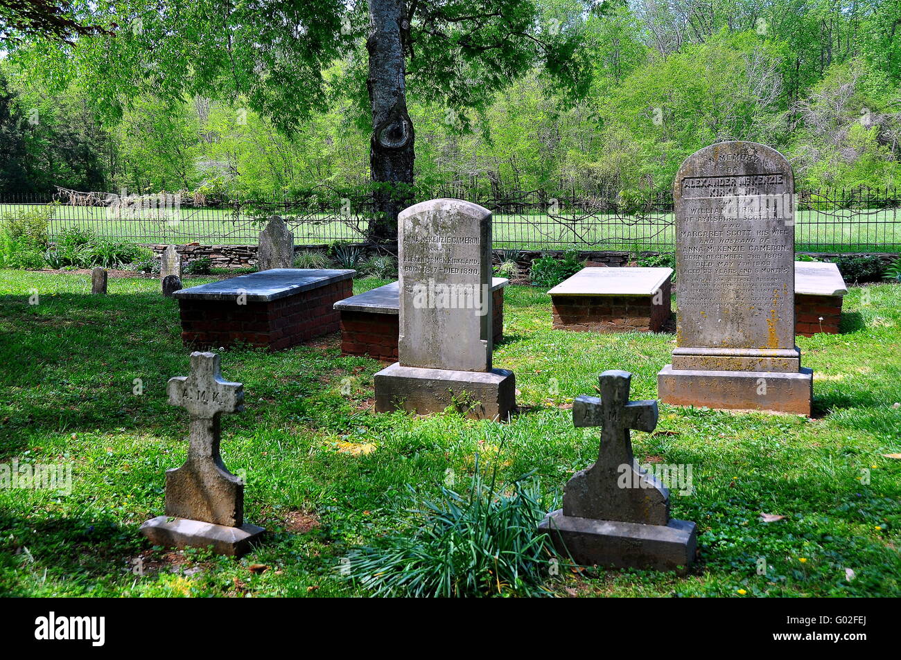 Hillsborough, North Carolina: Kirkland cimitero di famiglia alla storica 1815 Ayr Mount Plantation * Foto Stock