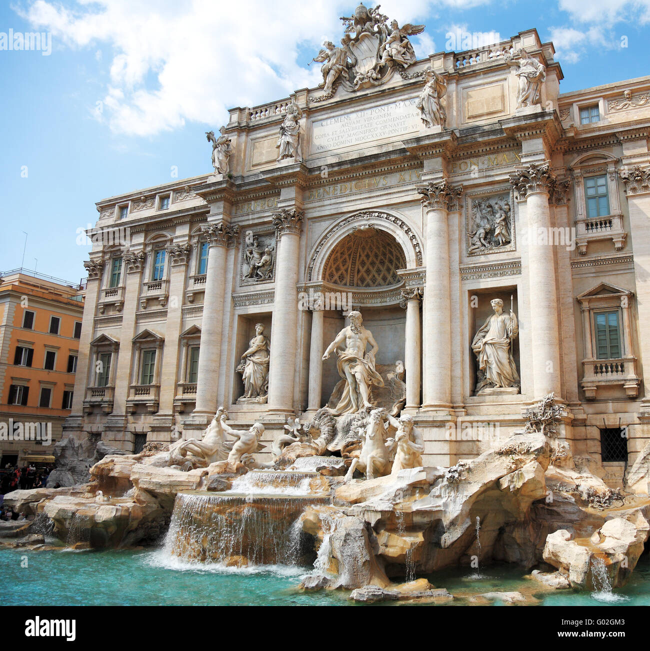 Fontana di Trevi - famoso punto di riferimento a Roma (Italia). Foto Stock