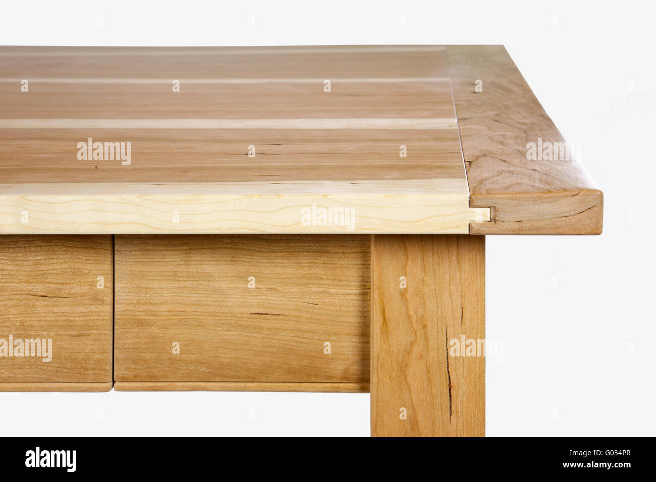 Pezzo di legno dei mobili - il bordo di una tabella Foto Stock