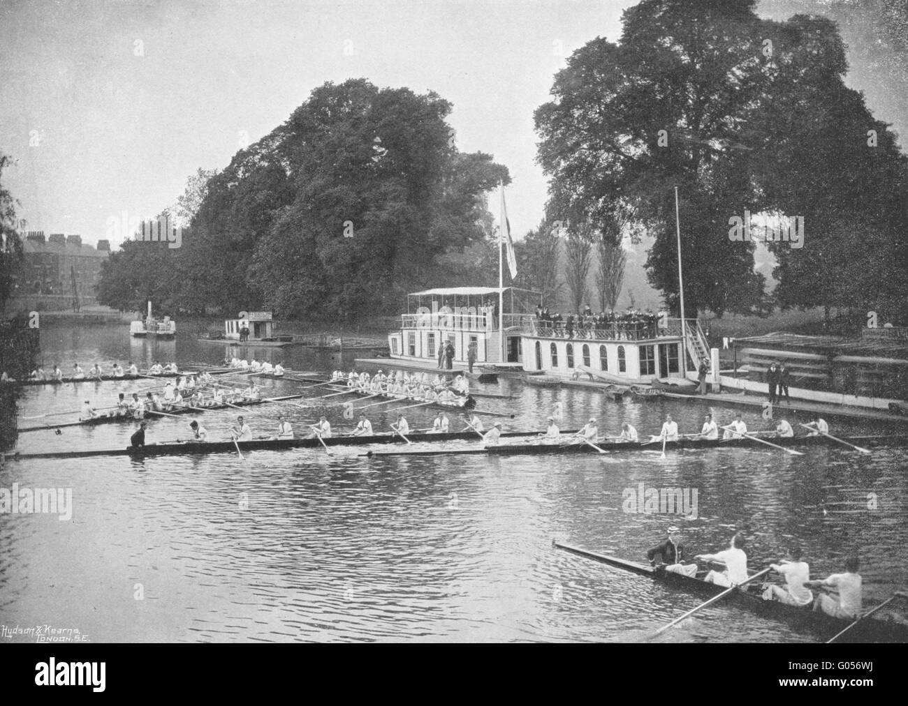 OXON: Thames a Oxford: eights post una gara, antica stampa 1897 Foto Stock