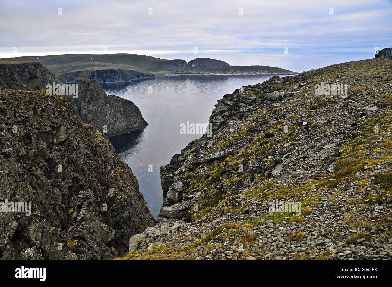 Affacciato sul promontorio di Knivskjellodden cappuccio del Nord Foto Stock