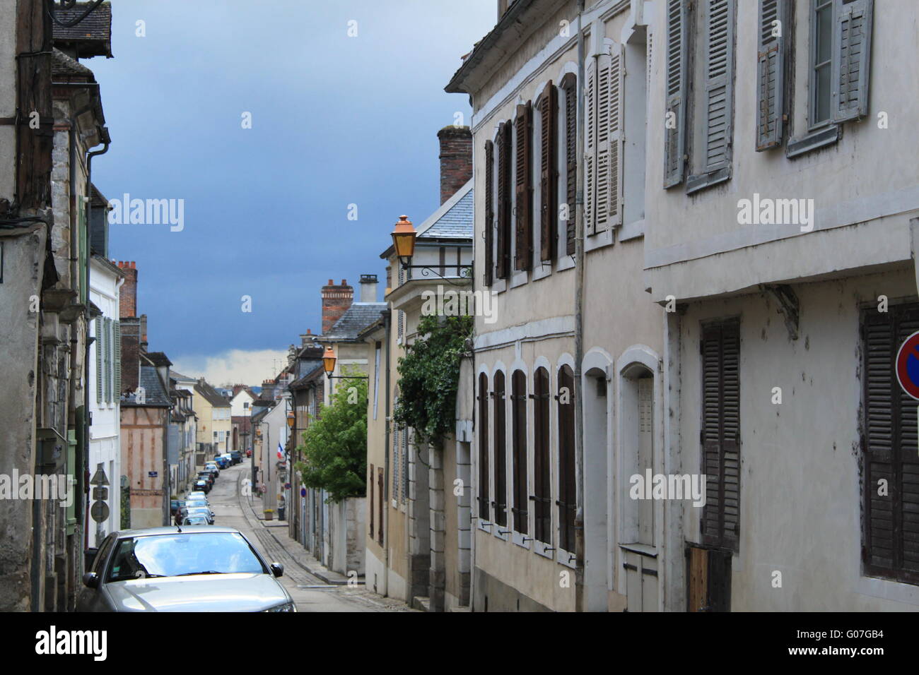 La città vecchia, a Joigny Francia Foto Stock