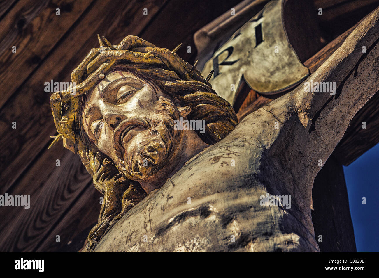 Dettaglio di una statua di Gesù Cristo crocifisso Foto Stock