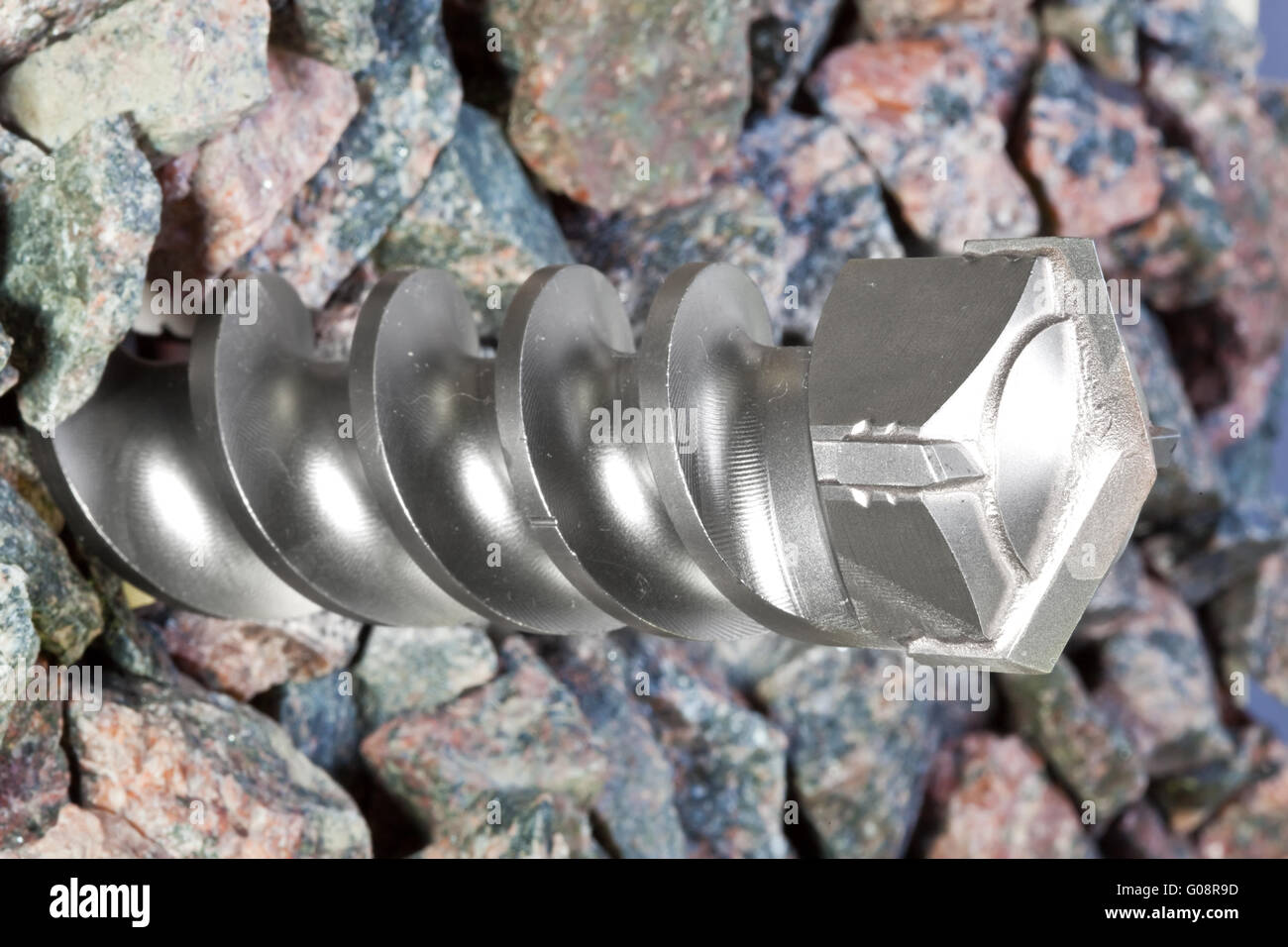 Grande edificio di diametro trapanare su calcestruzzo per powerf Foto Stock