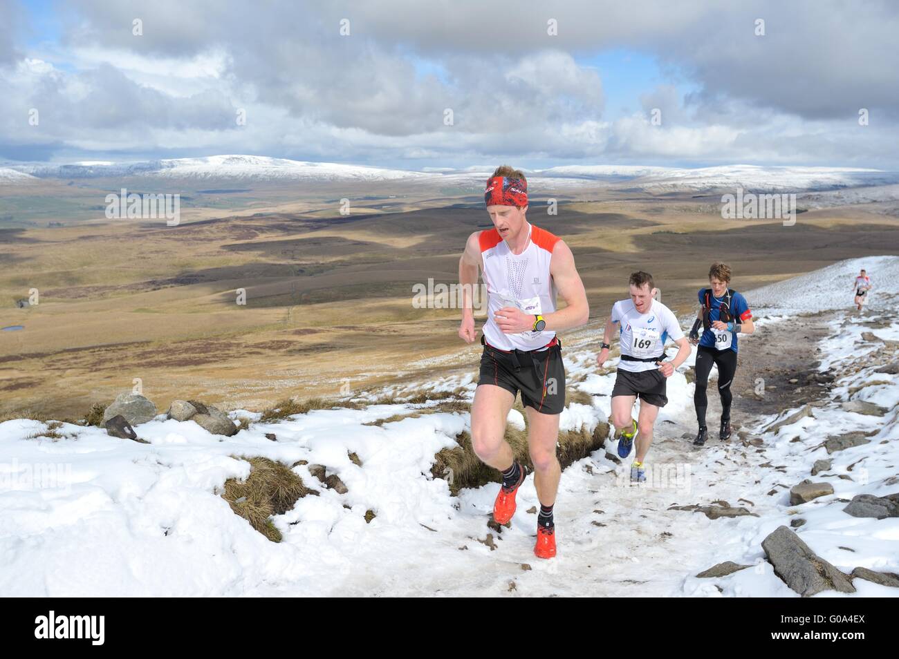 Atleta Salomon Ricky Lightfoot conduce nel 2016 Tre Cime è sceso gara Foto Stock