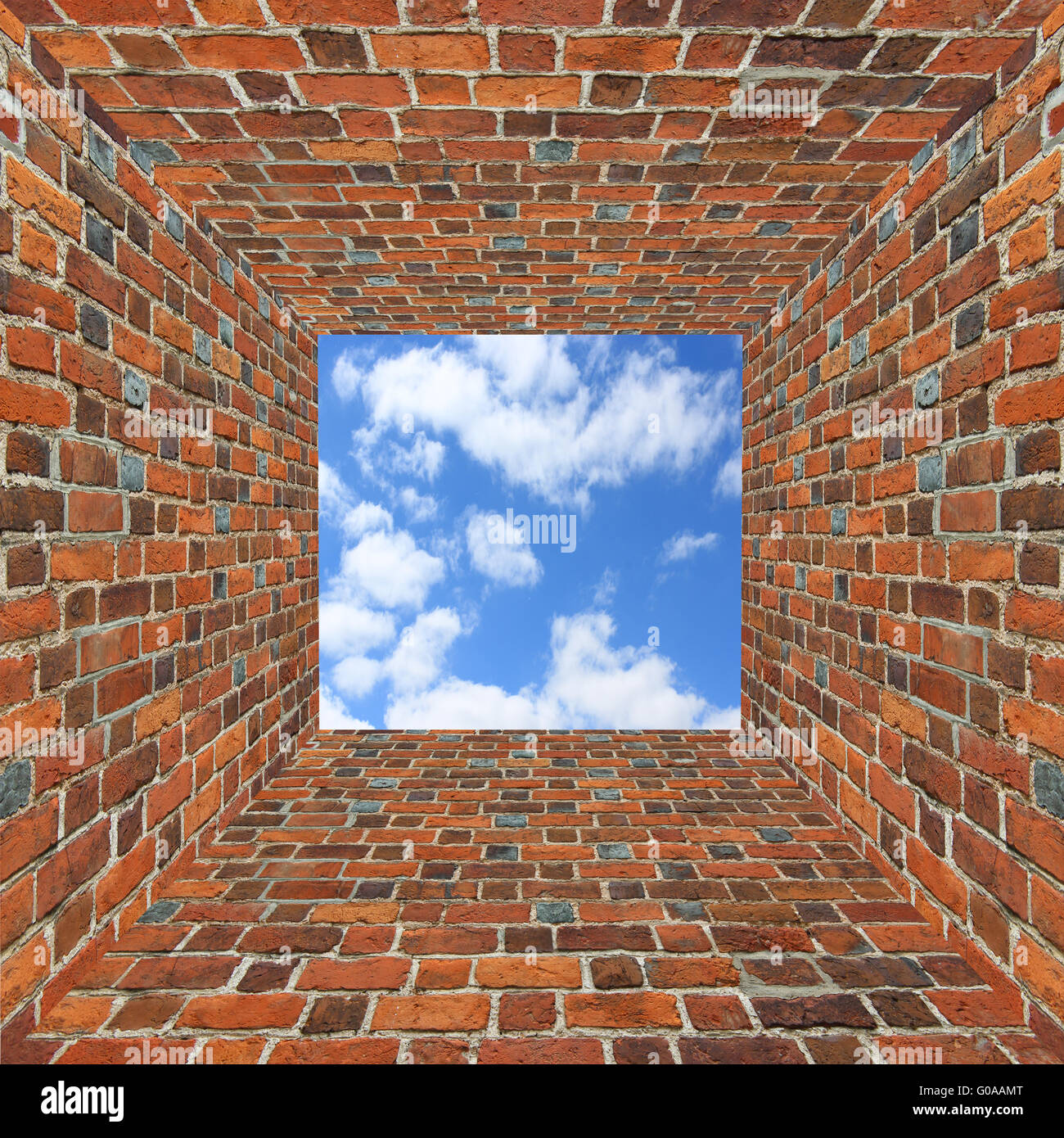 Muro di mattoni in prigione e la vista del cielo overh Foto Stock