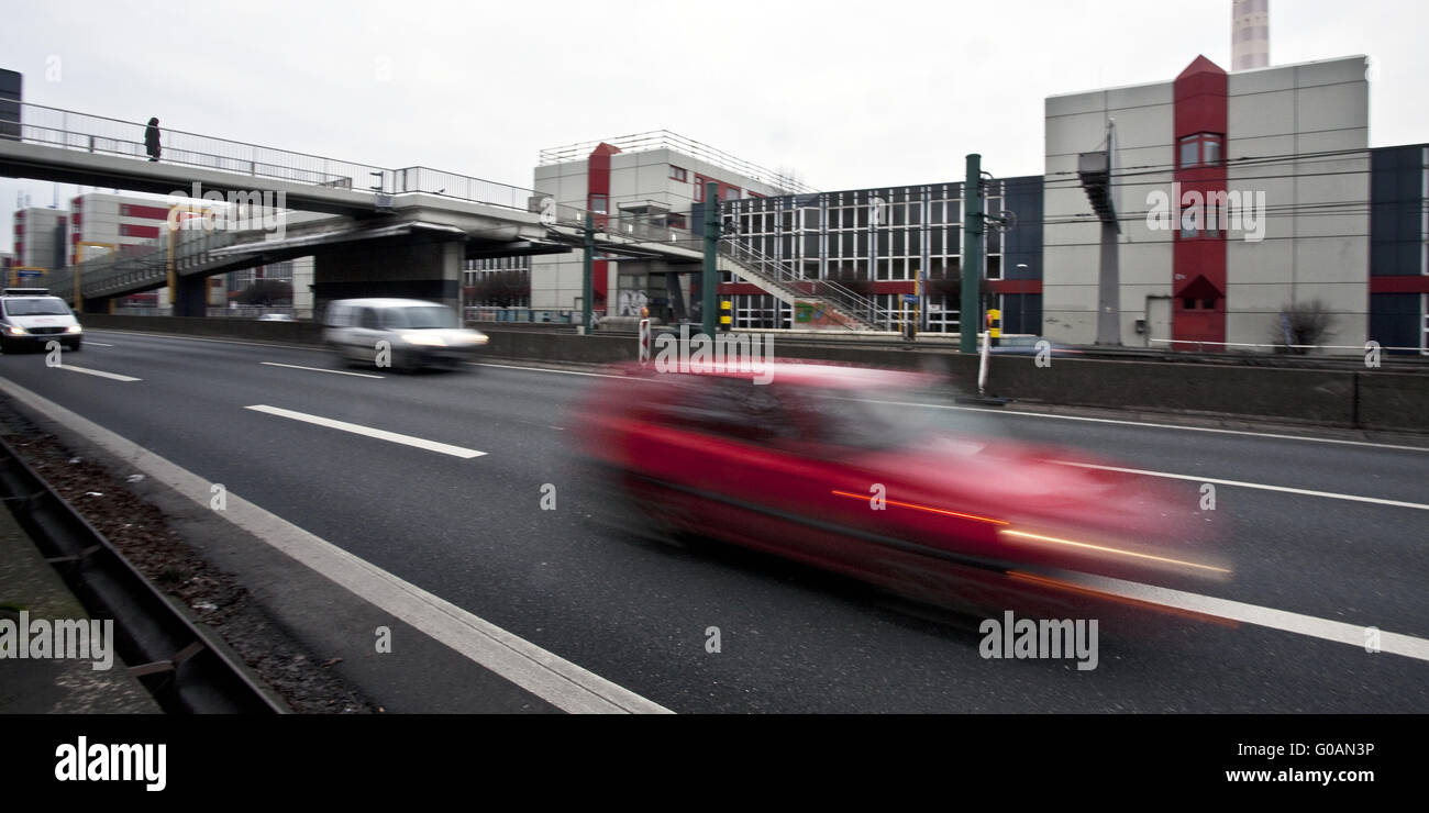 Traffico su una autostrada 40, Essen, Germania Foto Stock