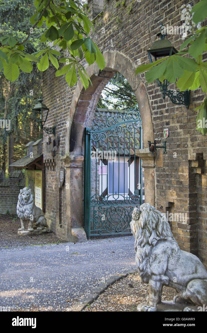 Porta del Castello Satzvey, Mechernich, Eifel, Germania Foto Stock