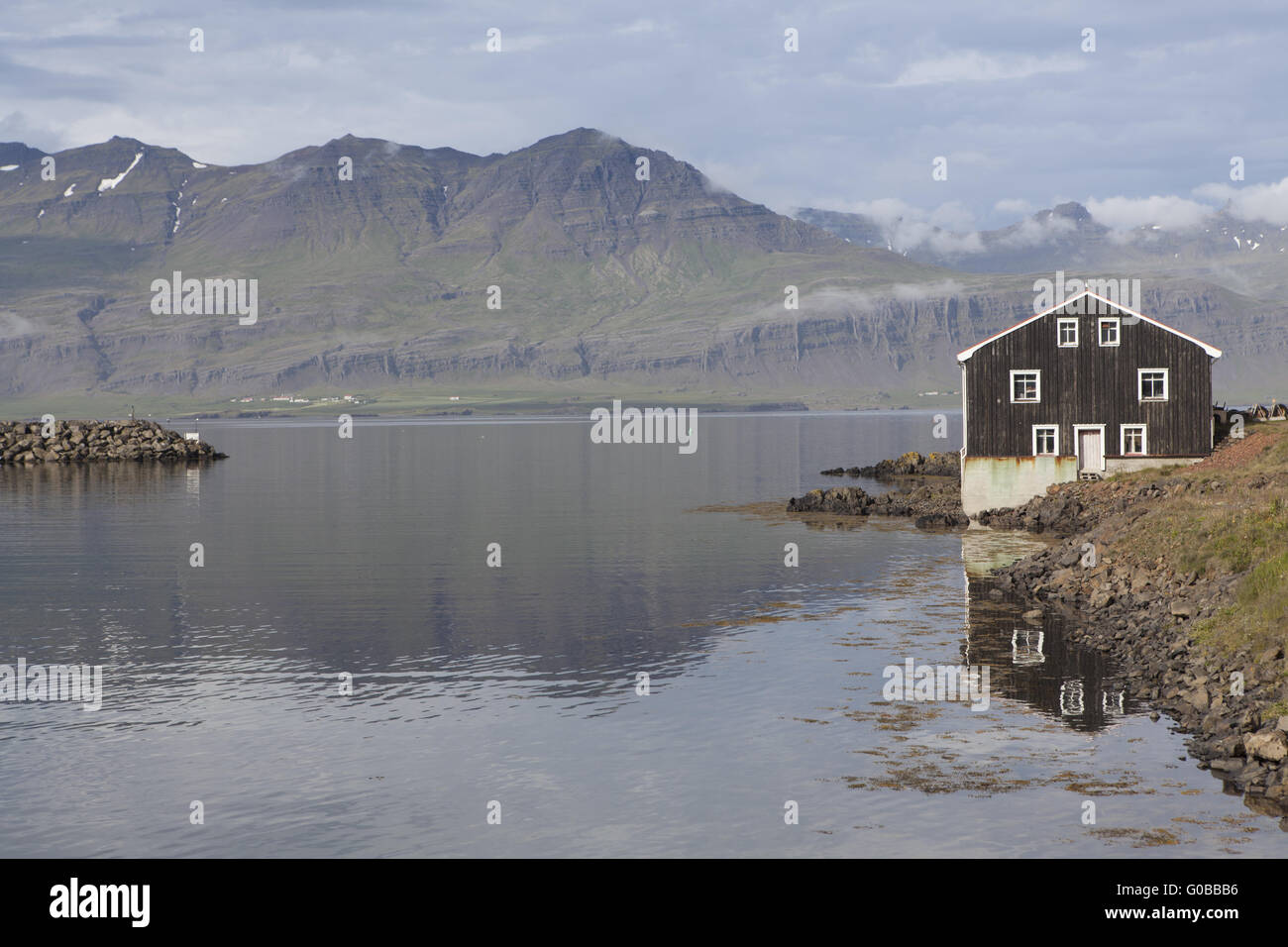 Lonesome house, Djúpivogur, Islanda Foto Stock