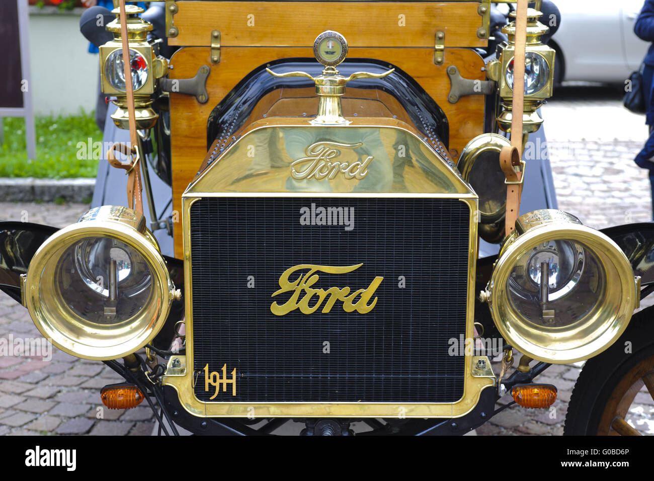 Rally per almeno 80 anni veteran cars Foto Stock