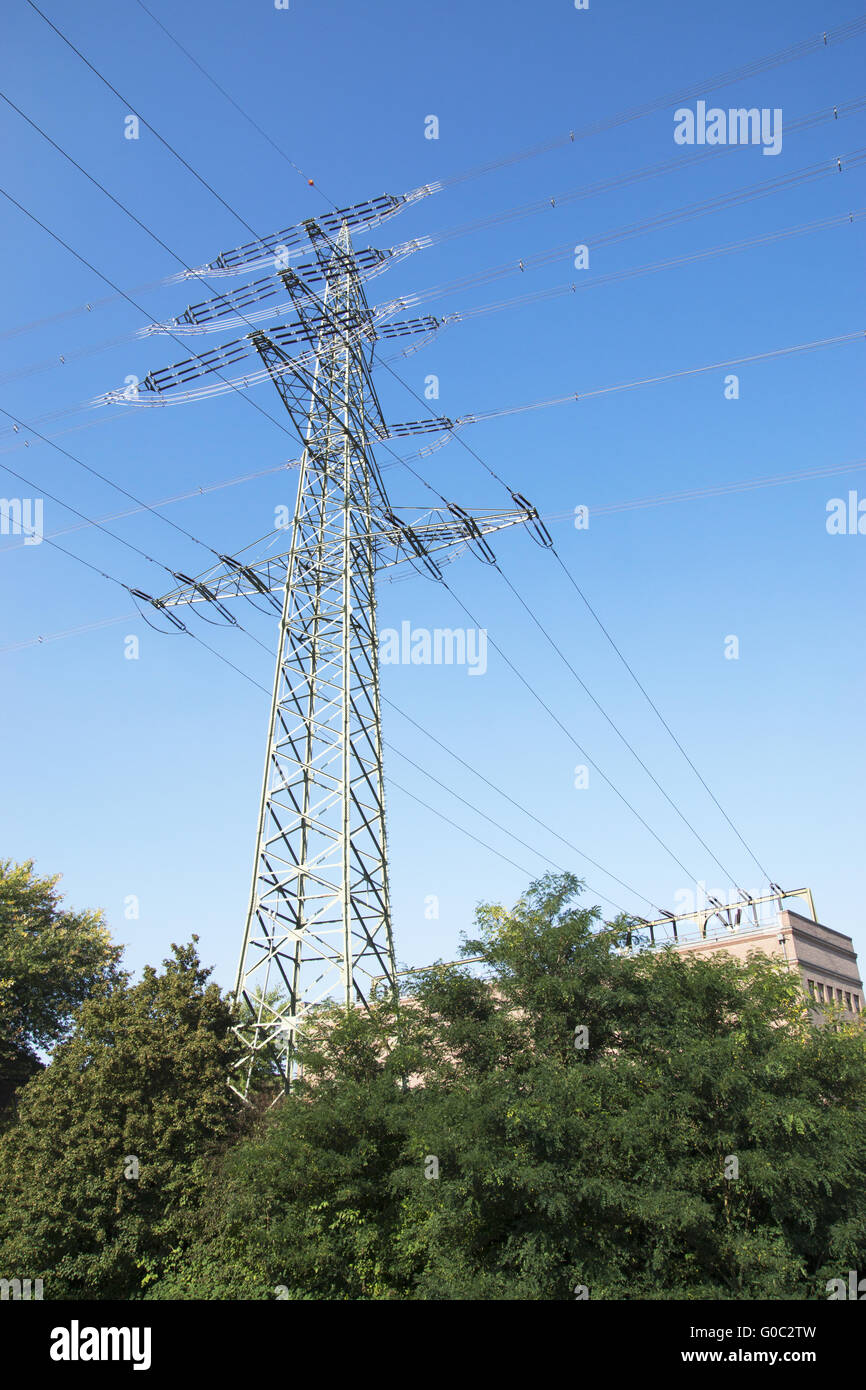 Alta tensione presso la storica stazione relè in Re Foto Stock