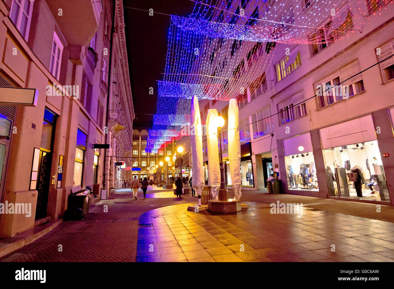 Colorate decorazioni di Natale di Zagabria street Foto Stock