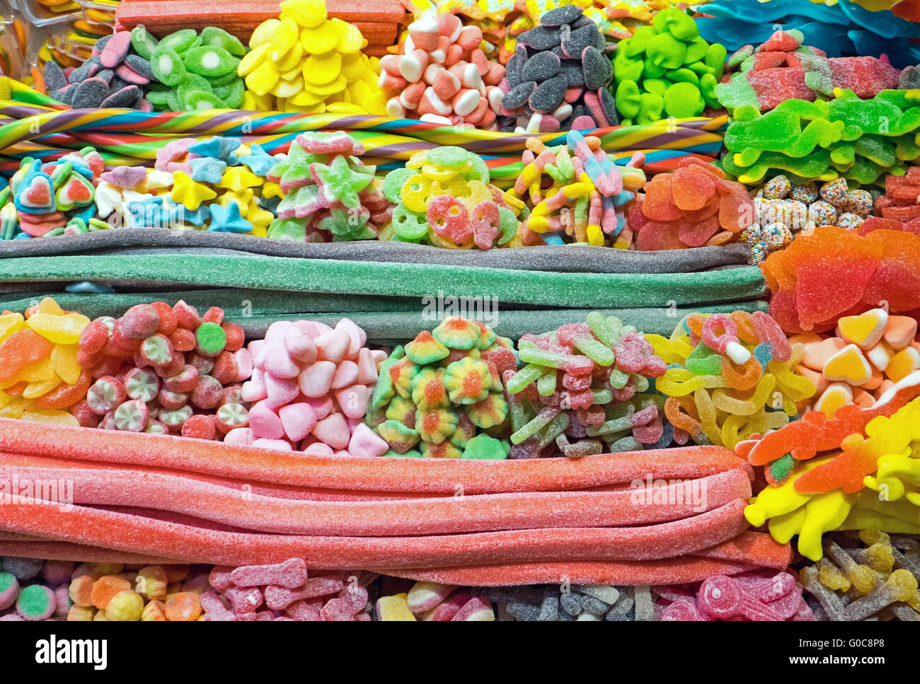 Piles of candy immagini e fotografie stock ad alta risoluzione - Alamy