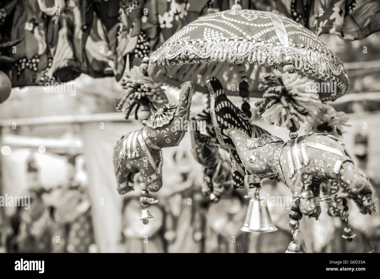 Piccolo giocattolo di elefante in dilli haat Foto Stock